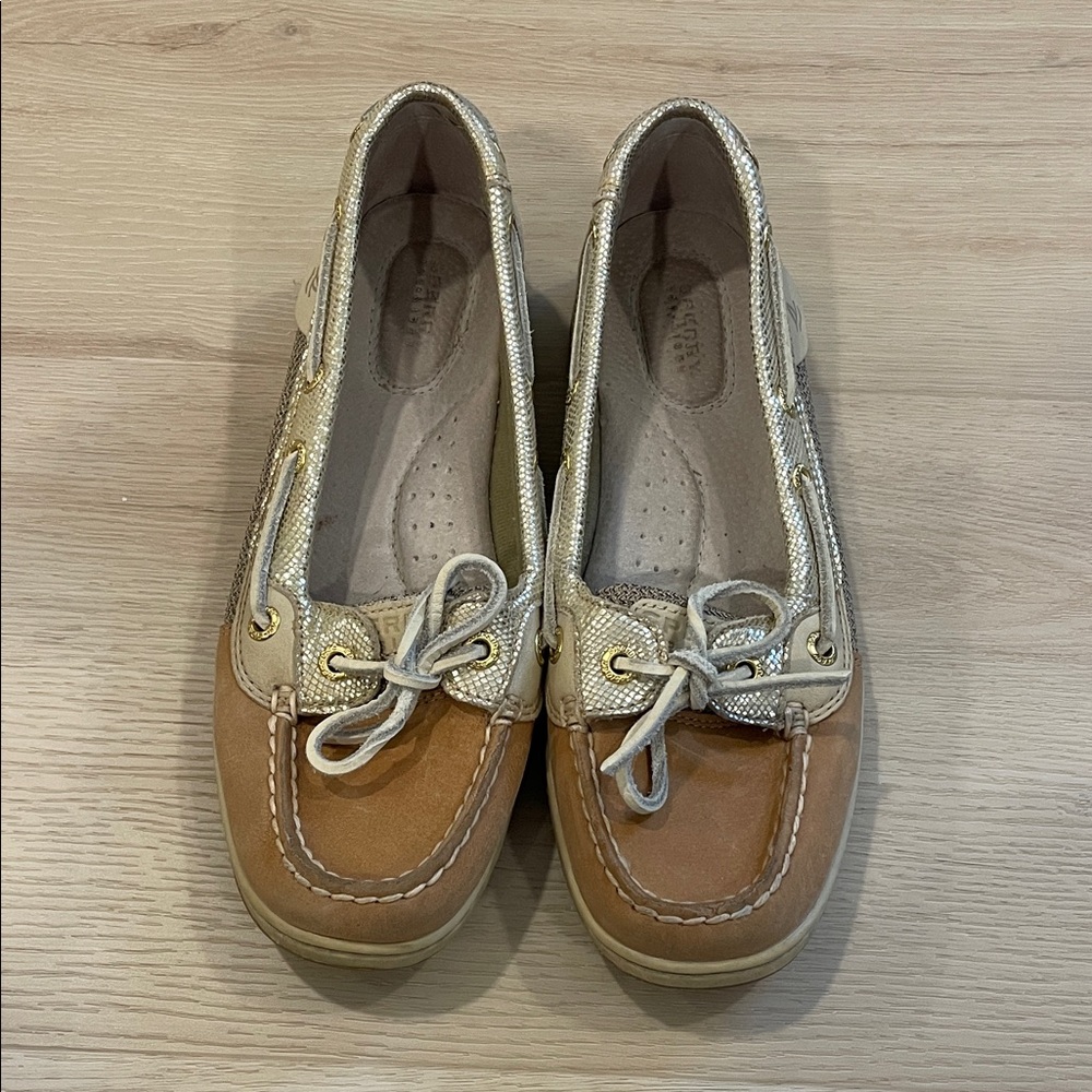 Sperry Women's Tan and Gold Boat Shoes - Size 7